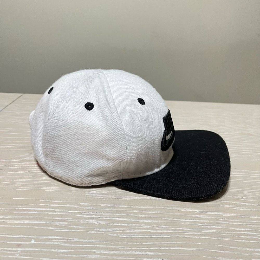 Nike Hat Cap SnapBack White Black Logo Swoosh Adjustable Youth Toddler - Picture 2 of 6